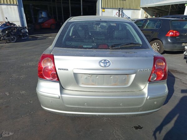 PUERTA TRASERA DERECHA TOYOTA AVENSIS BERLINA (T25) - Imagen 4