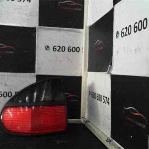 PILOTO TRASERO IZQUIERDO RENAULT LAGUNA (B56)