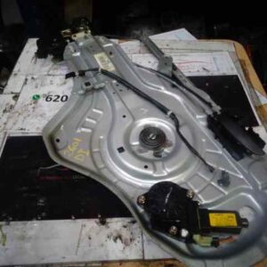 ELEVALUNAS DELANTERO IZQUIERDO HYUNDAI ELANTRA (XD)