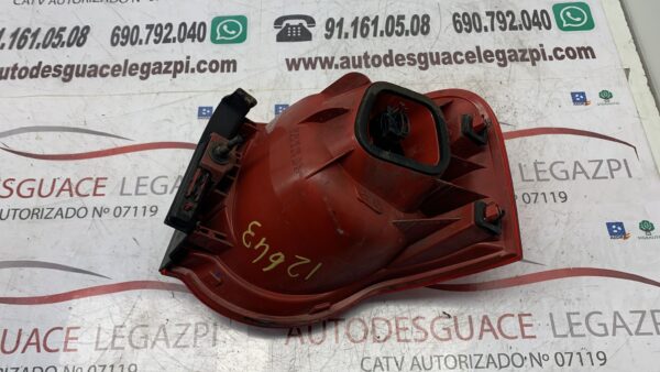 PILOTO TRASERO IZQUIERDO VOLKSWAGEN PASSAT VARIANT (3C5)