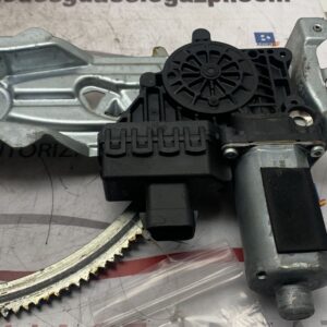 ELEVALUNAS DELANTERO IZQUIERDO OPEL ASTRA H BERLINA