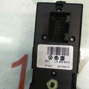 MANDO ELEVALUNAS DELANTERO IZQUIERDO SEAT TOLEDO (1M2)