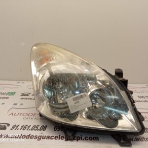 FARO DERECHO TOYOTA COROLLA VERSO (R1)