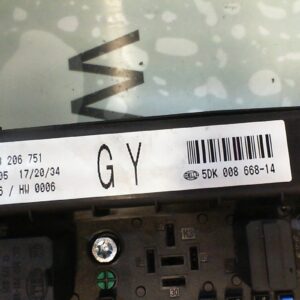 CAJA RELES / FUSIBLES OPEL ASTRA H GTC