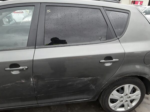 PUERTA TRASERA IZQUIERDA KIA CEED (ED)