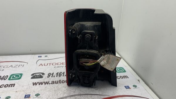 PILOTO TRASERO DERECHO PEUGEOT PARTNER (S2)