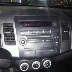 SISTEMA AUDIO / RADIO CD MITSUBISHI OUTLANDER (CW0)
