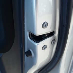 CERRADURA PUERTA DELANTERA DERECHA TOYOTA VERSO (AUR2/ZGR2)