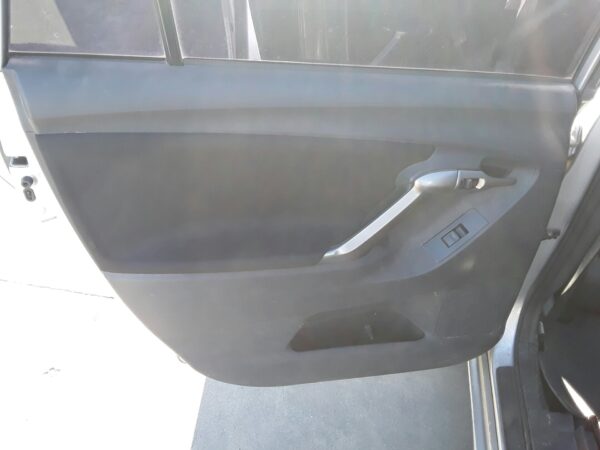 ELEVALUNAS TRASERO IZQUIERDO TOYOTA VERSO (AUR2/ZGR2)
