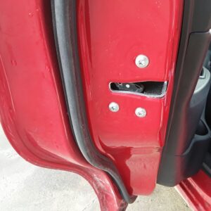 CERRADURA PUERTA TRASERA IZQUIERDA KIA RIO (UB)