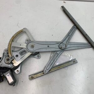 ELEVALUNAS DELANTERO DERECHO TOYOTA COROLLA VERSO (R1)