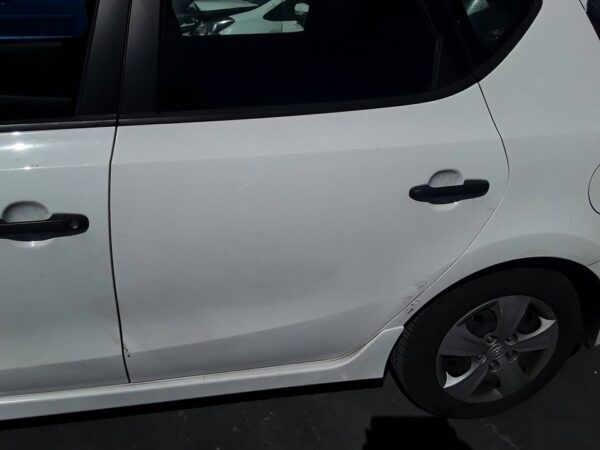 PUERTA TRASERA IZQUIERDA HYUNDAI I30 (FD)