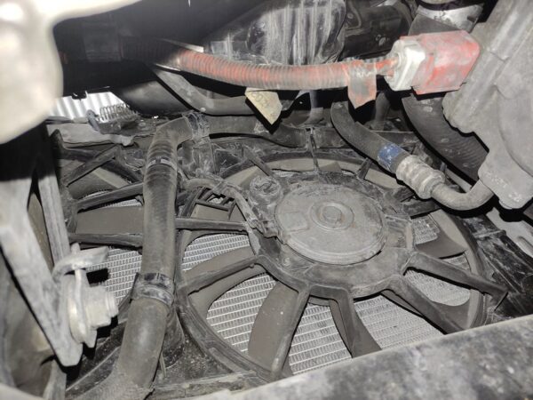 ELECTROVENTILADOR TOYOTA PRIUS (ZVW30)