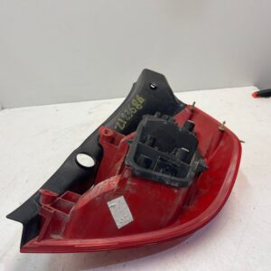 PILOTO TRASERO IZQUIERDO RENAULT CLIO III