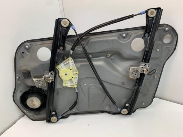 ELEVALUNAS DELANTERO IZQUIERDO VOLKSWAGEN GOLF IV BERLINA (1J1)(10.1997)