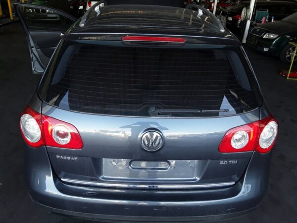 PORTON TRASERO VOLKSWAGEN PASSAT BERLINA (3C2)