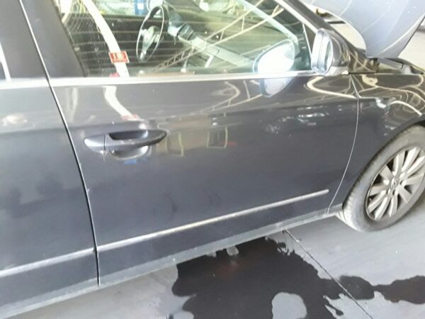 PUERTA DELANTERA DERECHA VOLKSWAGEN PASSAT BERLINA (3C2)