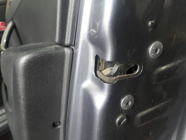 CERRADURA PUERTA DELANTERA DERECHA PEUGEOT 308