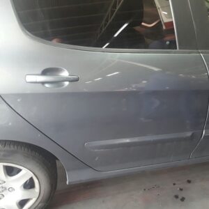 PUERTA TRASERA DERECHA PEUGEOT 308