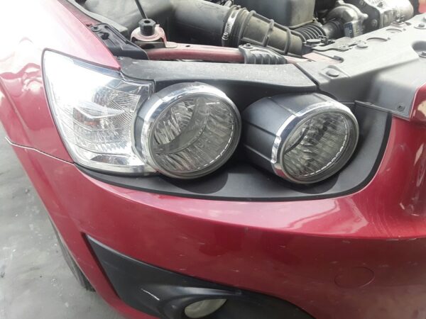 FARO DERECHO CHEVROLET AVEO HATCHBACK