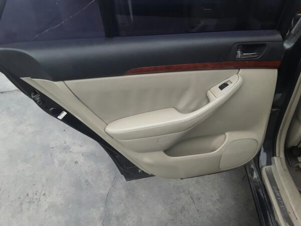 ELEVALUNAS TRASERO IZQUIERDO TOYOTA AVENSIS WAGON (T25)