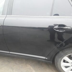 PUERTA TRASERA IZQUIERDA TOYOTA AVENSIS WAGON (T25)