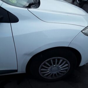 ALETA DELANTERA DERECHA RENAULT MEGANE III BERLINA 5P