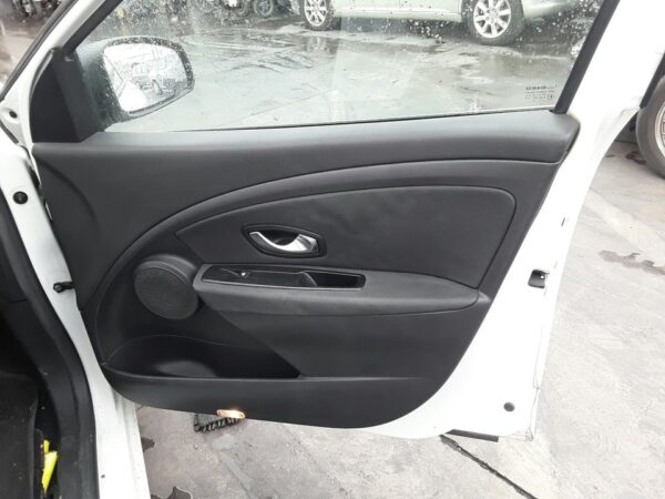 ELEVALUNAS DELANTERO DERECHO RENAULT MEGANE III BERLINA 5P