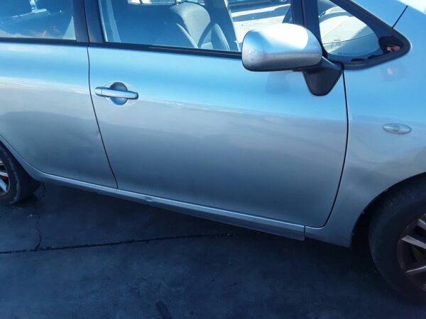 PUERTA DELANTERA DERECHA TOYOTA AURIS (E15)