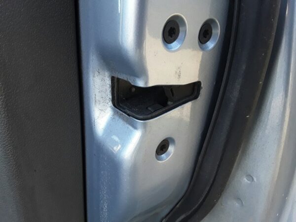 CERRADURA PUERTA DELANTERA DERECHA FORD FOCUS BERLINA (CAP)