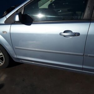 PUERTA DELANTERA IZQUIERDA FORD FOCUS BERLINA (CAP)