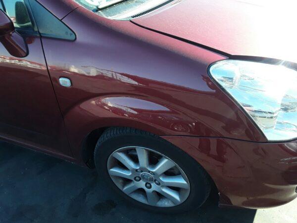 ALETA DELANTERA DERECHA TOYOTA COROLLA VERSO (R1)