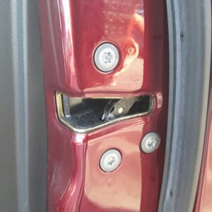 CERRADURA PUERTA DELANTERA DERECHA TOYOTA COROLLA VERSO (R1)