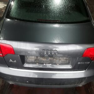 TAPA MALETERO AUDI A4 BERLINA (8E)