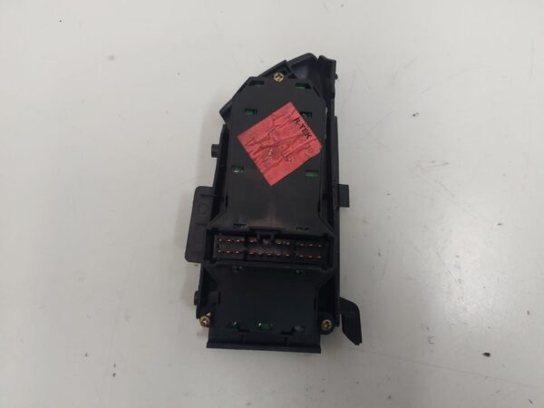 MANDO ELEVALUNAS DELANTERO IZQUIERDO HONDA CIVIC 5 PUERTAS (EU7/8)