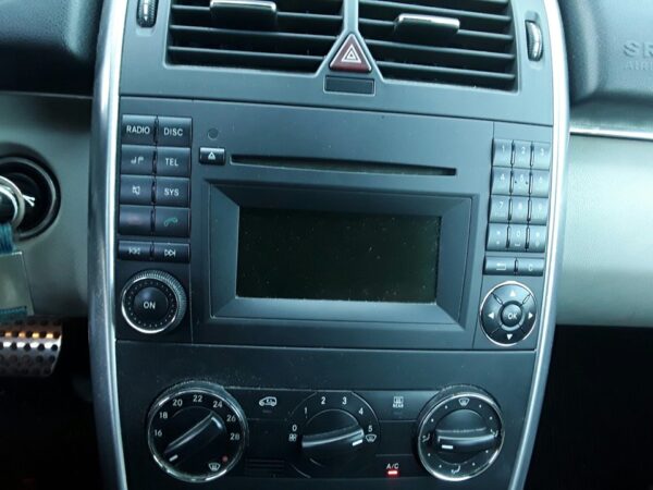 SISTEMA AUDIO / RADIO CD MERCEDES-BENZ CLASE B (BM 245)