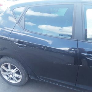 PUERTA TRASERA DERECHA SEAT IBIZA BERLINA (6J5)
