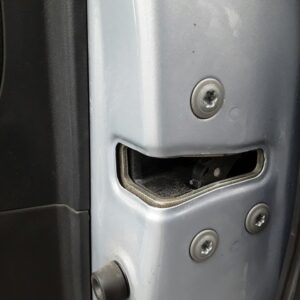 CERRADURA PUERTA DELANTERA DERECHA TOYOTA AURIS (E15)