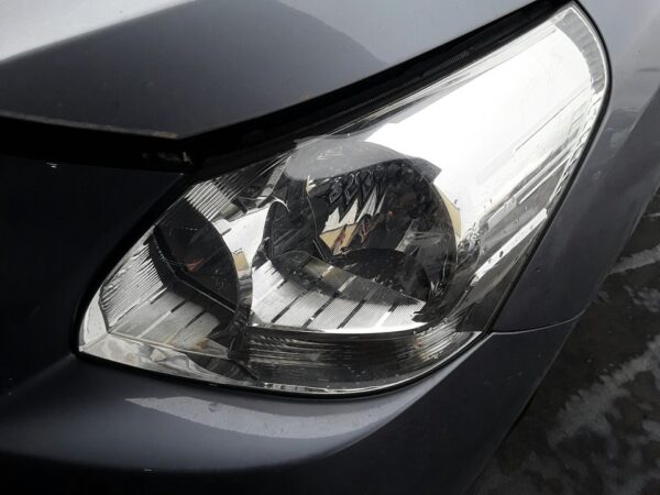 FARO IZQUIERDO TOYOTA VERSO (AUR2/ZGR2)