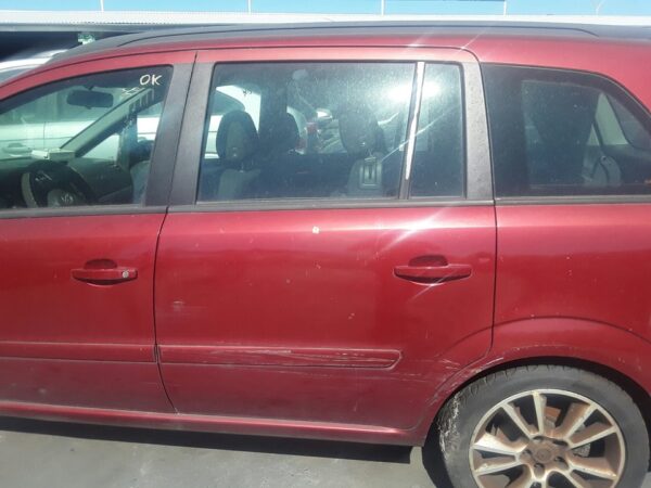 PUERTA TRASERA IZQUIERDA OPEL ZAFIRA B