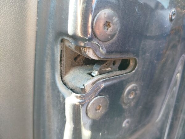 CERRADURA PUERTA DELANTERA DERECHA RENAULT MEGANE III BERLINA 5P