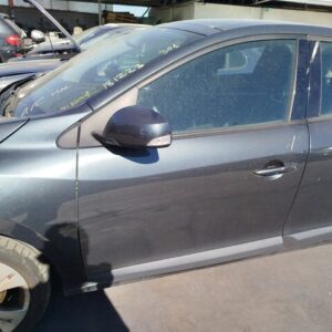 PUERTA DELANTERA IZQUIERDA RENAULT MEGANE III BERLINA 5P