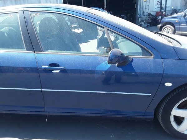 PUERTA DELANTERA DERECHA PEUGEOT 407