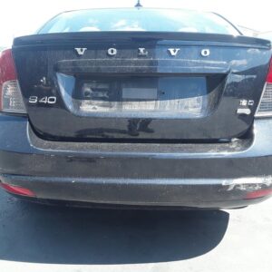 PARAGOLPES TRASERO VOLVO S40 BERLINA