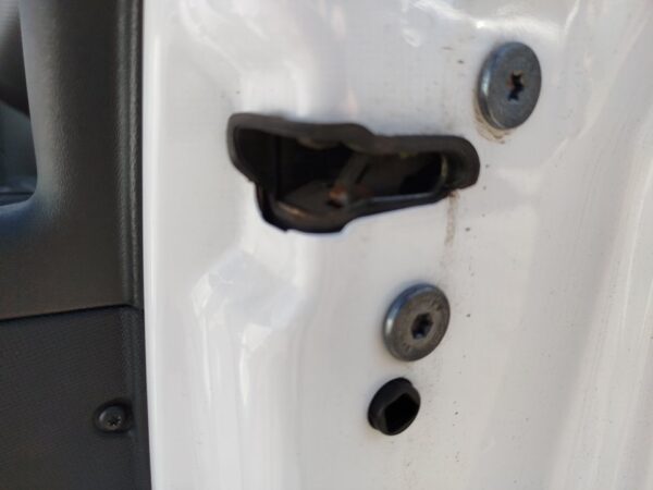 CERRADURA PUERTA DELANTERA DERECHA CITROEN C4 BERLINA