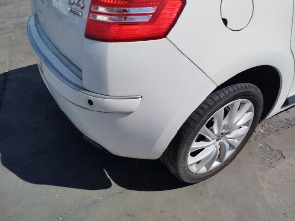 PARAGOLPES TRASERO CITROEN C4 BERLINA