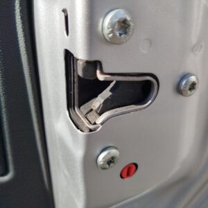 CERRADURA PUERTA TRASERA DERECHA OPEL ASTRA H BERLINA
