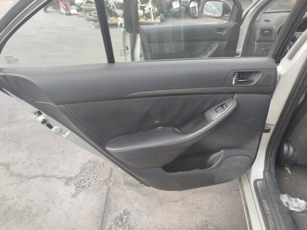 ELEVALUNAS TRASERO IZQUIERDO TOYOTA AVENSIS BERLINA (T25)
