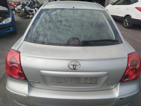 PARAGOLPES TRASERO TOYOTA AVENSIS BERLINA (T25)