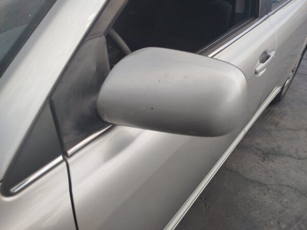 RETROVISOR IZQUIERDO TOYOTA AVENSIS BERLINA (T25)